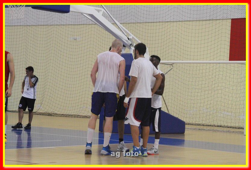 140913 basket 102_tn.jpg